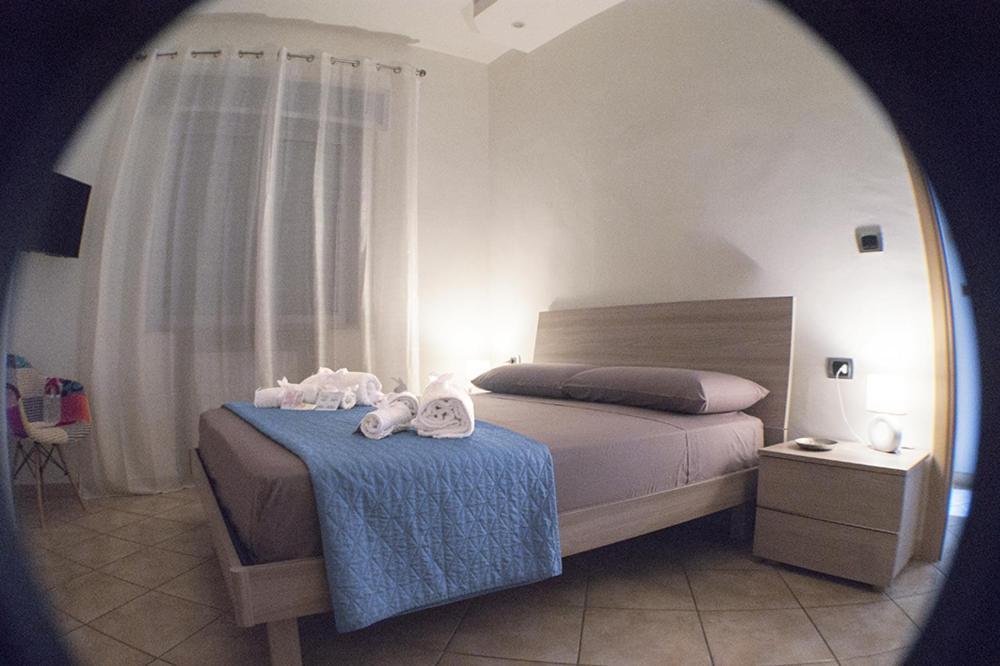 Chiara'S Home Brindisi Bagian luar foto